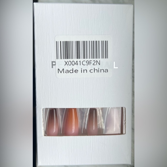 Artificial Nails (5-packs) - Picture 14 of 16